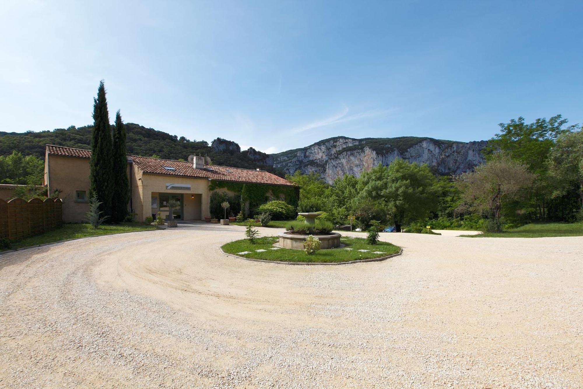 Vacanceole - Le Domaine De Chames - Pont D'Arc Vallon-Pont-d'Arc Luaran gambar